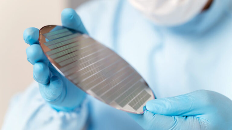 Silicon wafer semiconductor chip