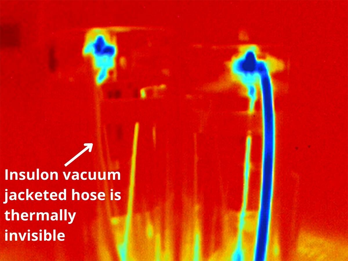 Thermal image of vacuum jacketed hose and cryo hose transferring LN2